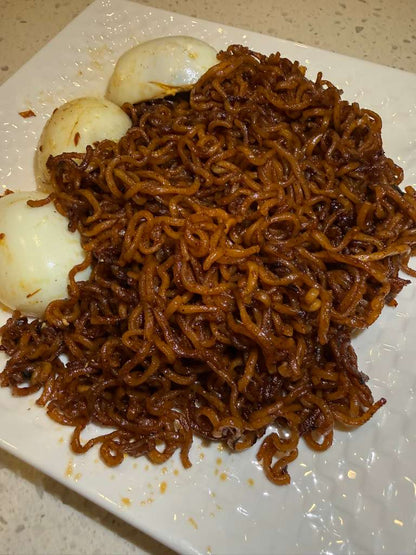 Spicy West African noodles